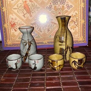 Set of 2 sake sets with 2 cups each